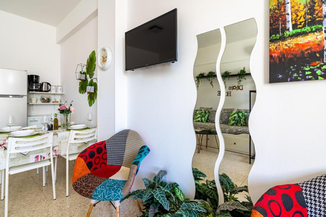 Oasis - Cozy Studio In Larnaca Buitenkant foto
